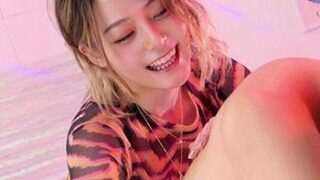 Thumbnail of post image 000