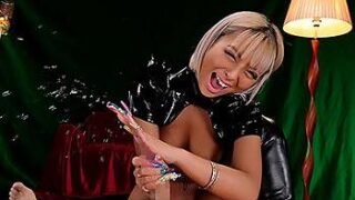 Thumbnail of post image 111